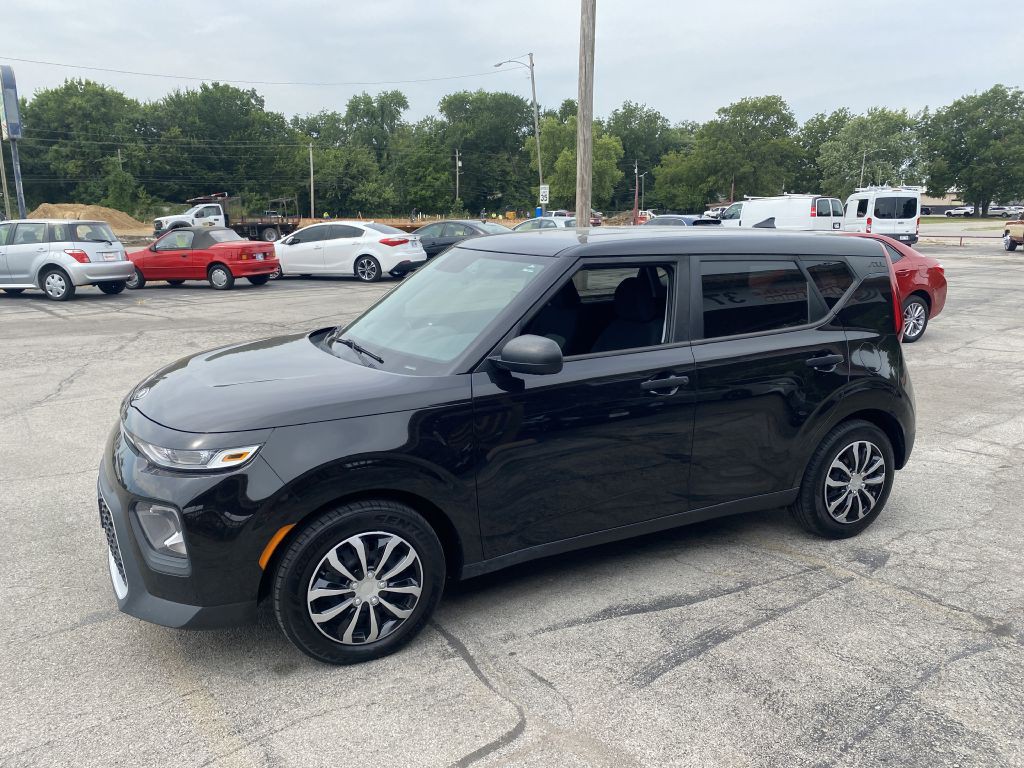 2020 Kia Soul Image 3