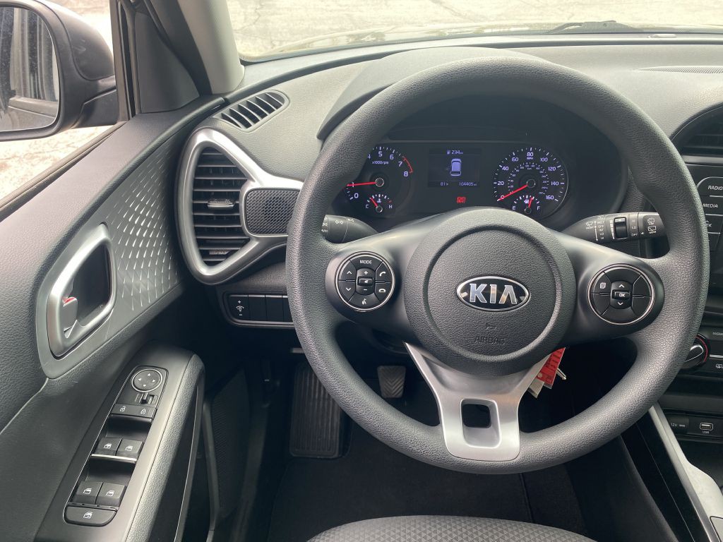 2020 Kia Soul Image 7