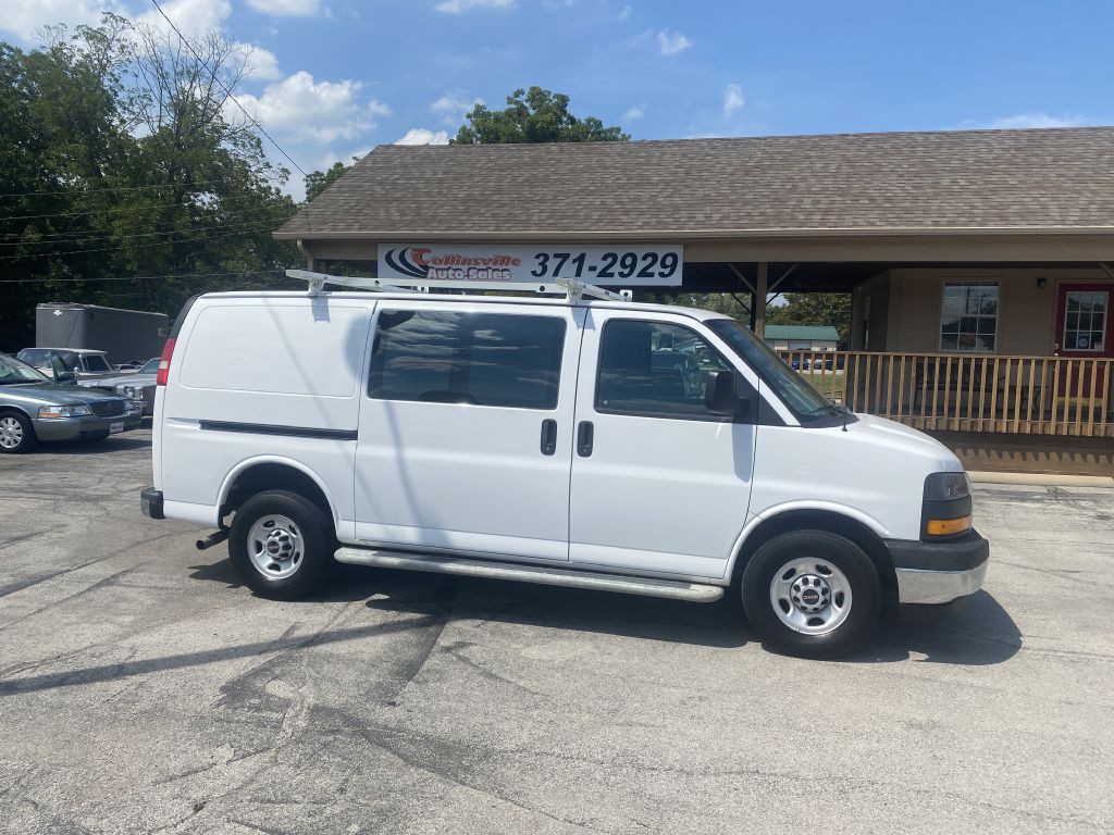 2018 GMC Savana Image 1