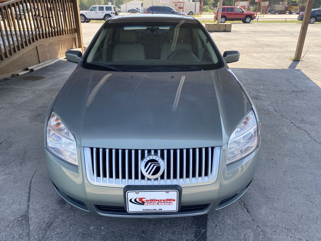 2008 Mercury Milan Image 2