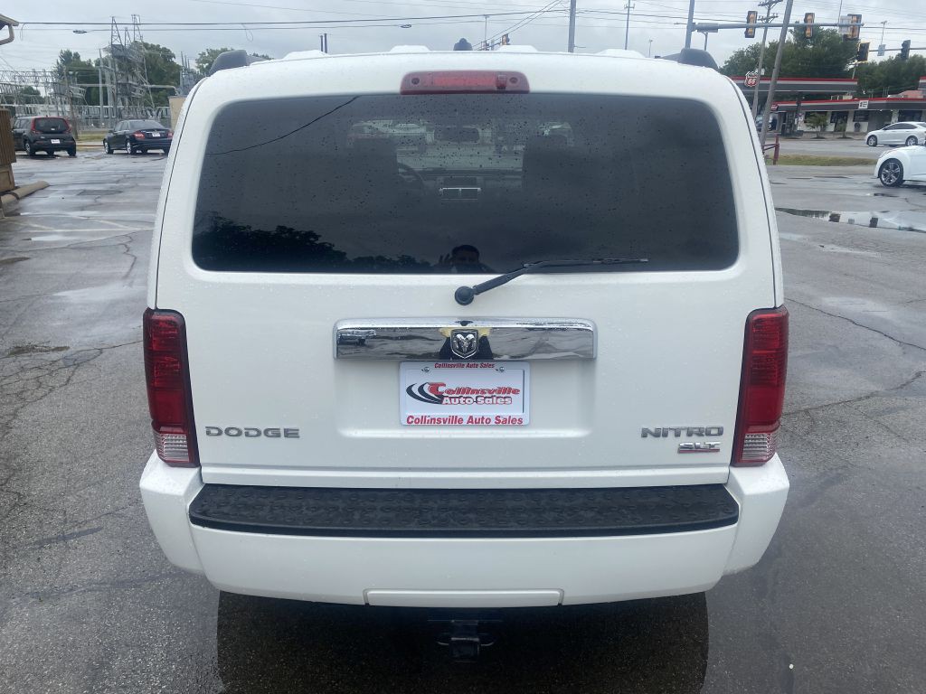 2009 Dodge Nitro Image 4