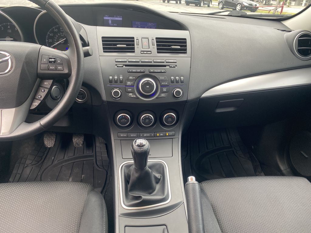2012 Mazda Mazda3 Image 7
