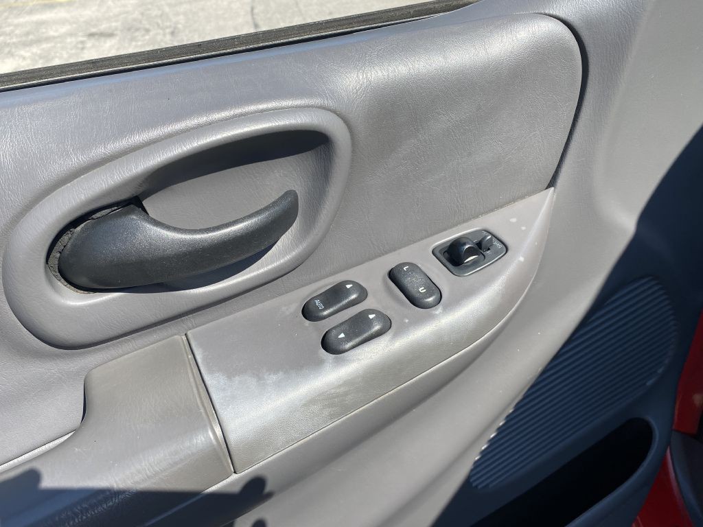 2001 Ford F-150 Image 6