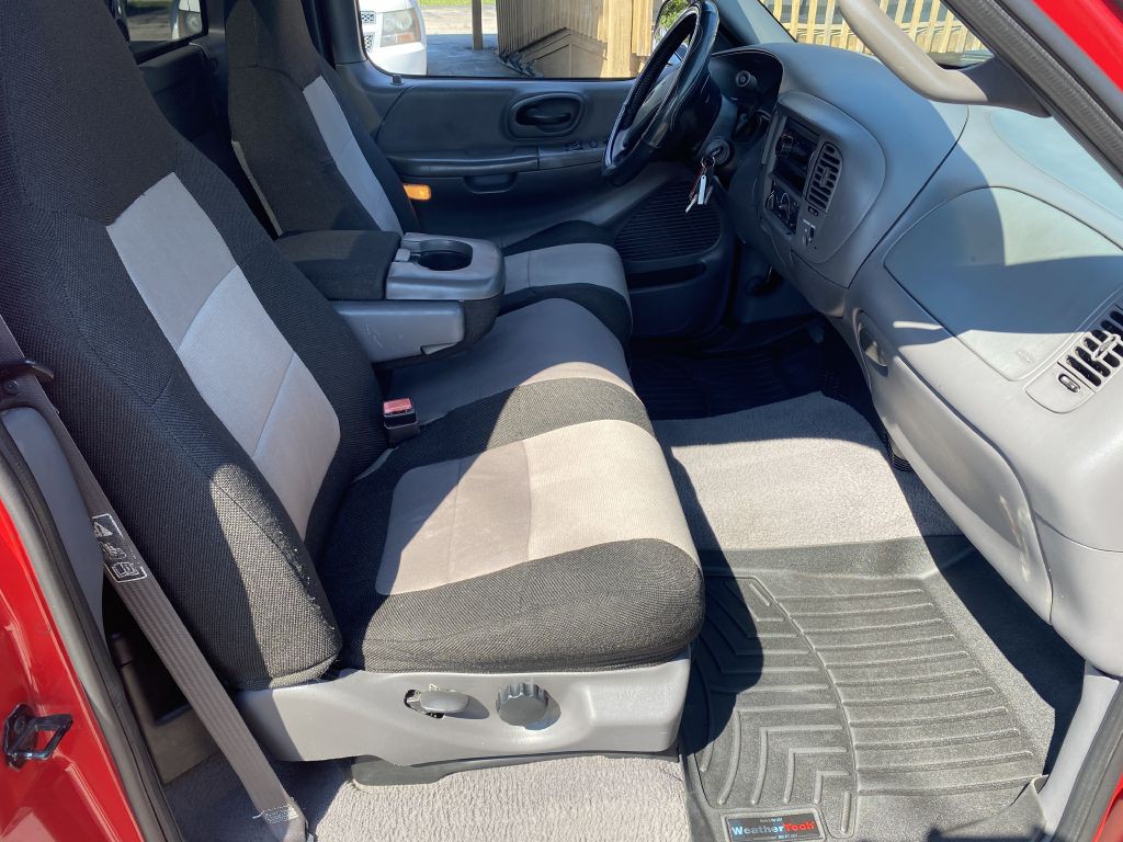 2001 Ford F-150 Image 13