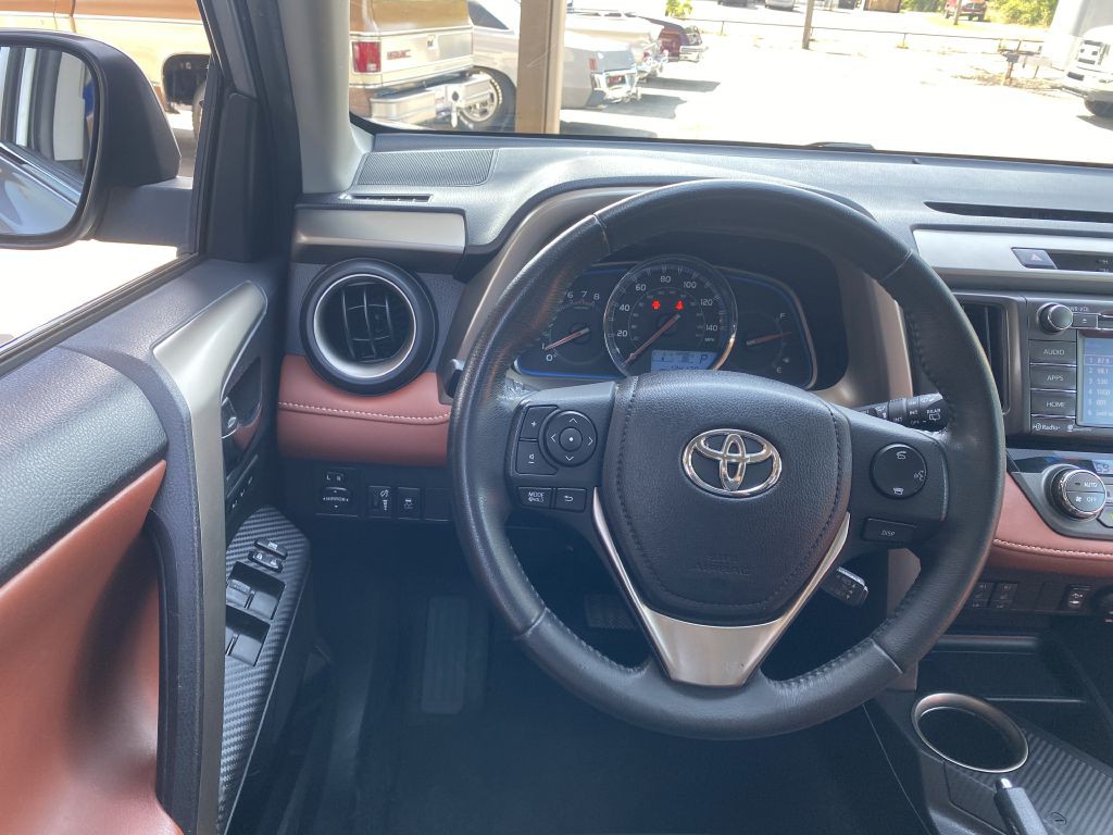 2014 Toyota Rav4 Image 7