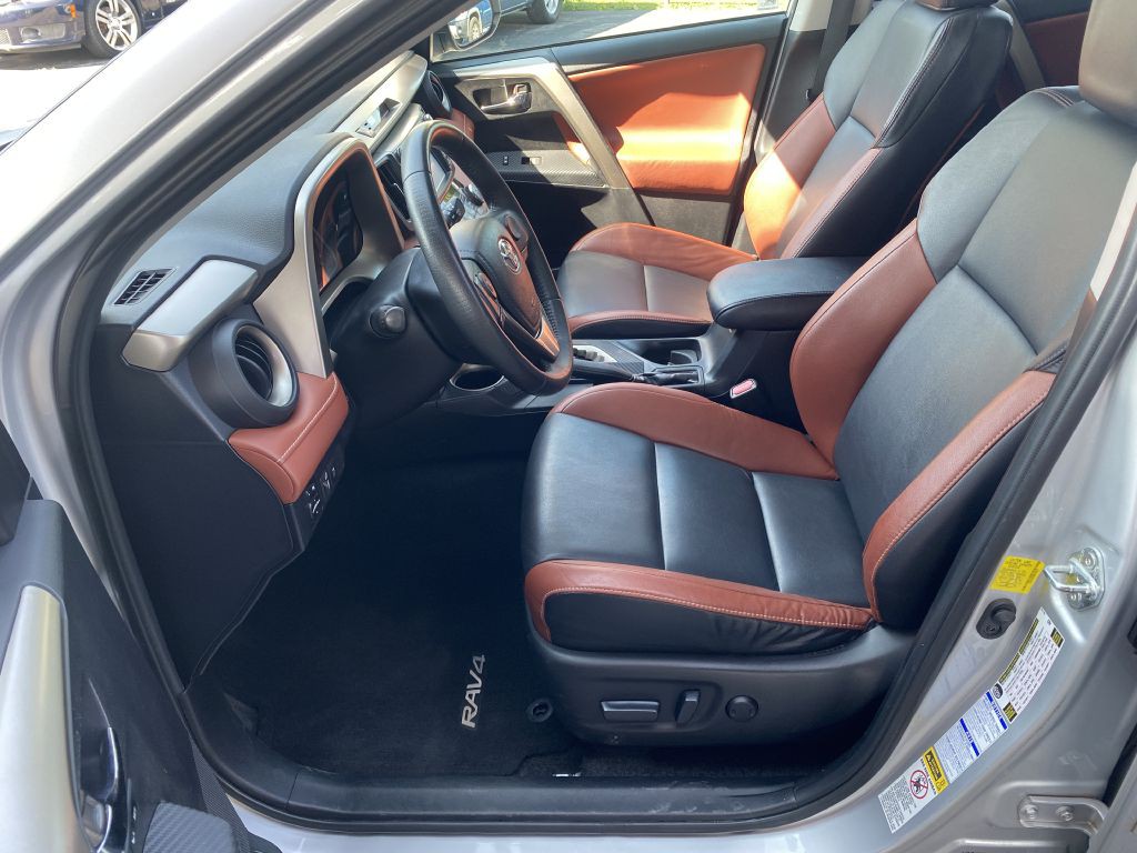 2014 Toyota Rav4 Image 9