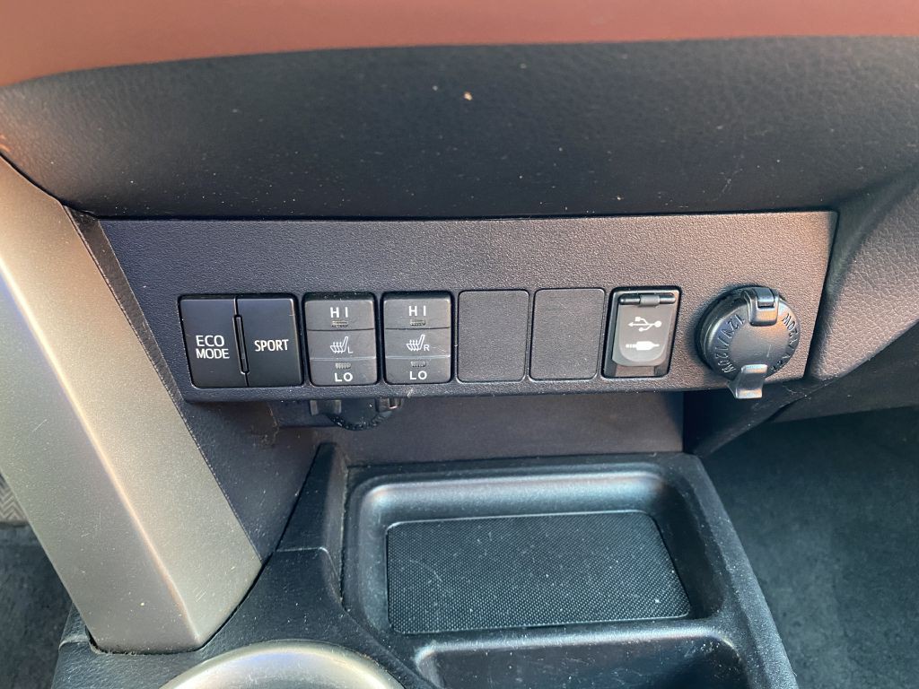 2014 Toyota Rav4 Image 13