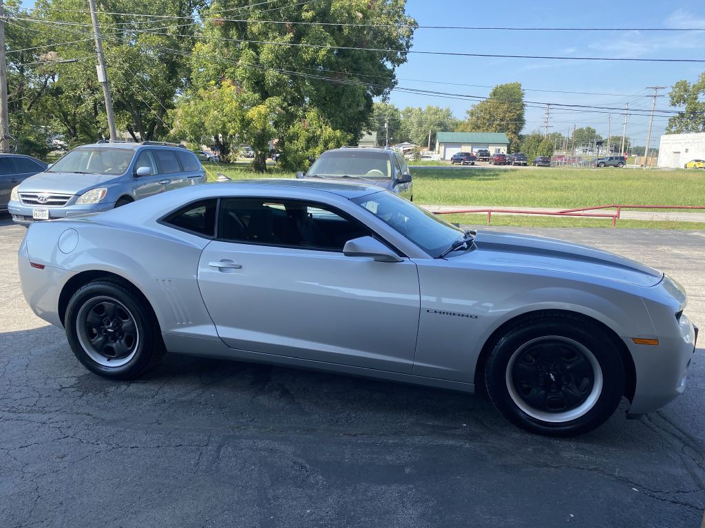 2011 Chevrolet Camaro Image 3
