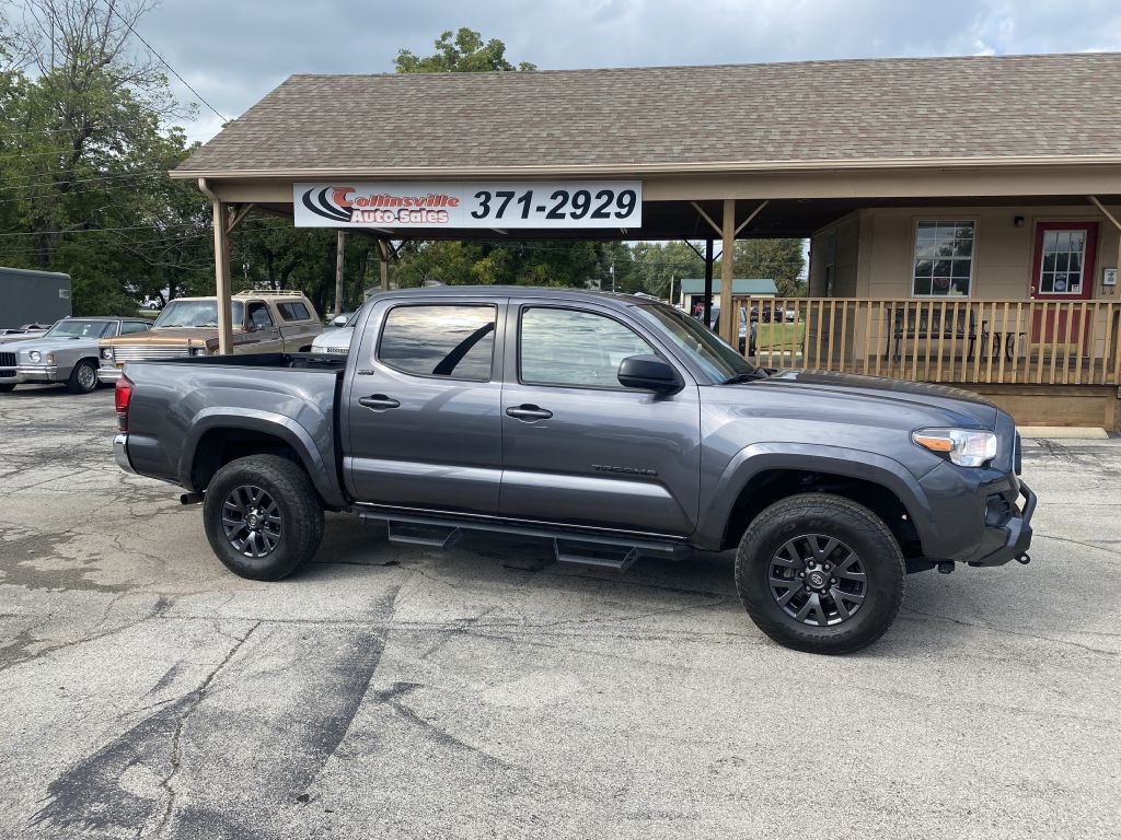 2021 Toyota Tacoma Image 1