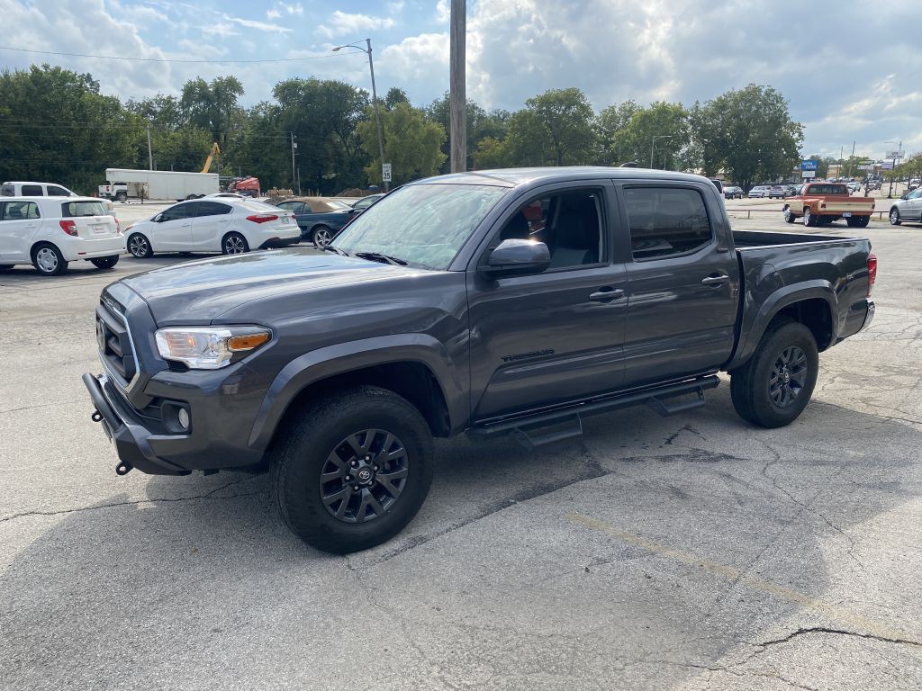 2021 Toyota Tacoma Image 3