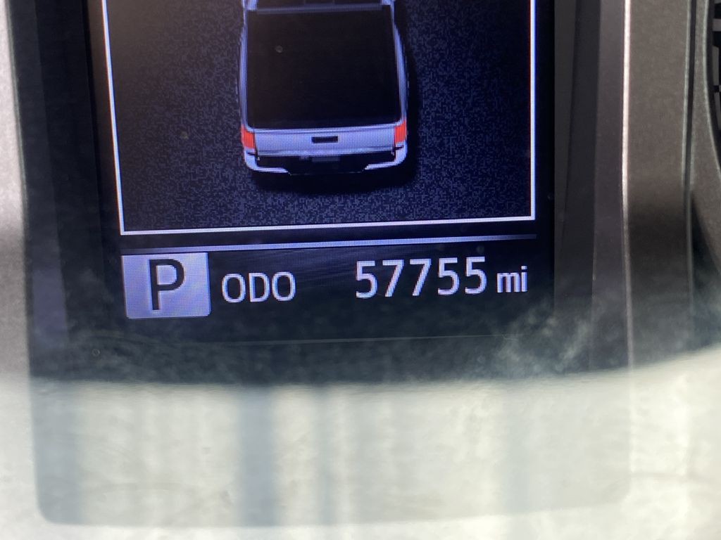 2021 Toyota Tacoma Image 10