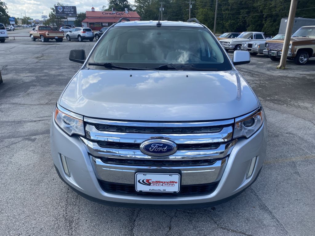 2011 Ford Edge Image 2