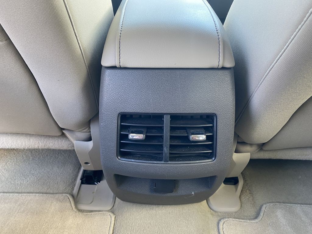 2011 Ford Edge Image 7