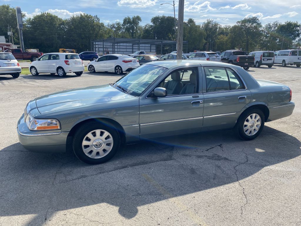 2005 Mercury Grand Marquis Image 3