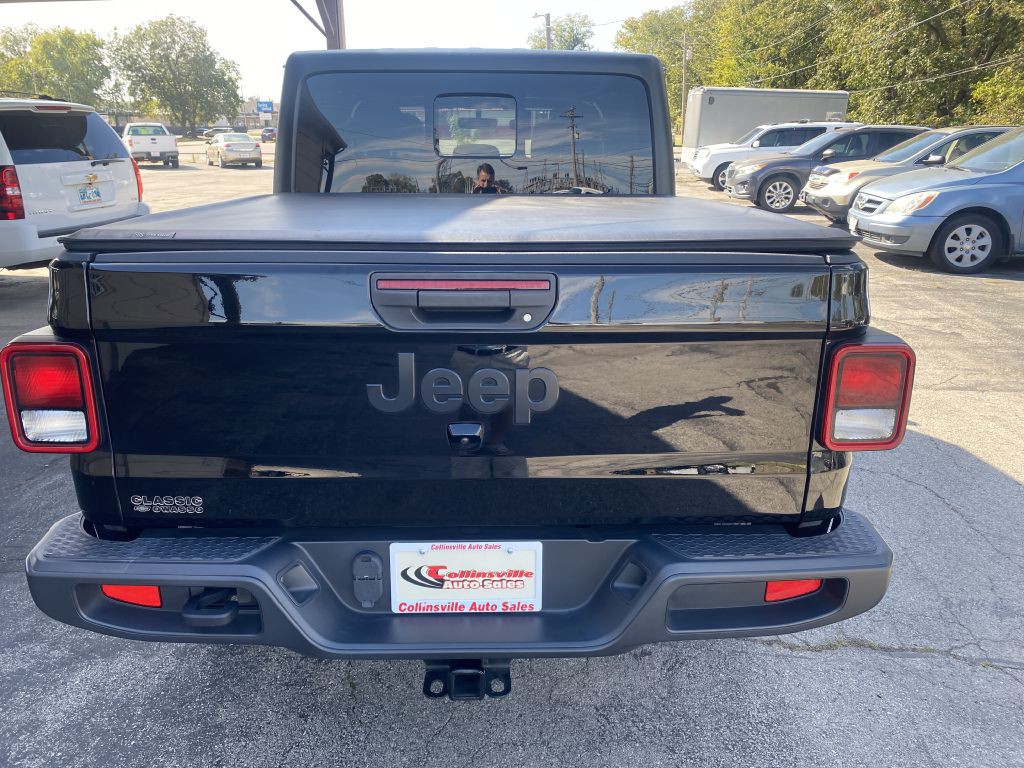 2022 Jeep Gladiator Image 4