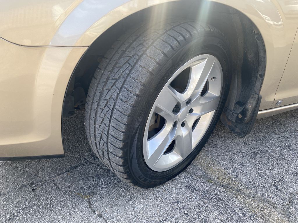 2008 Saturn Aura Image 10