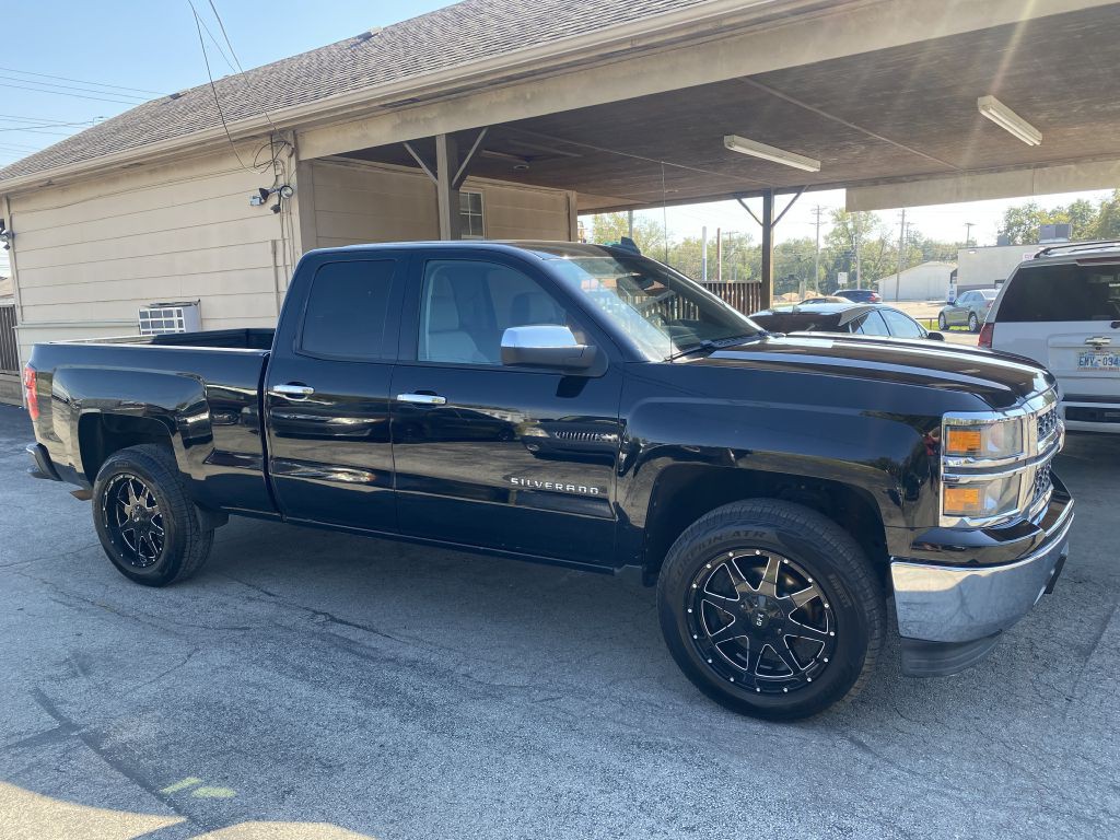2015 Chevrolet Silverado 1500 Image 3
