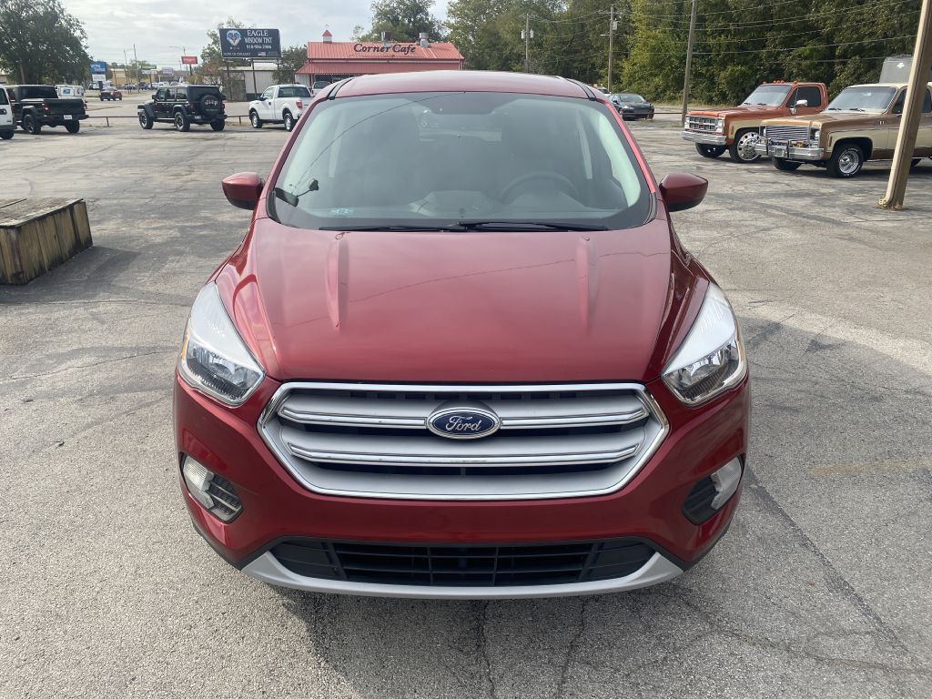 2019 Ford Escape Image 2