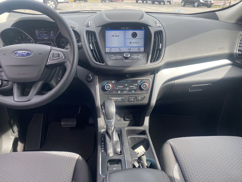 2019 Ford Escape Image 9