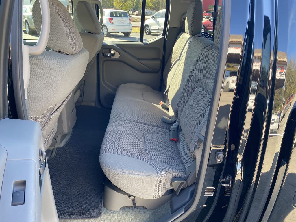 2014 Nissan Frontier Image 6