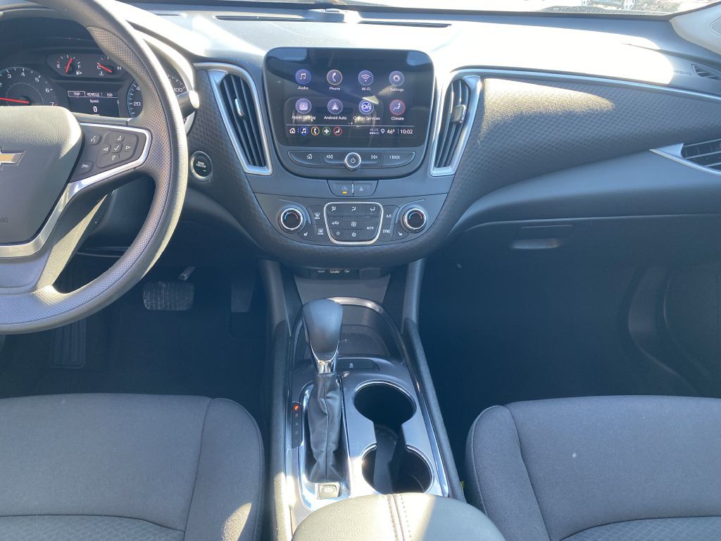 2023 Chevrolet Malibu Image 8