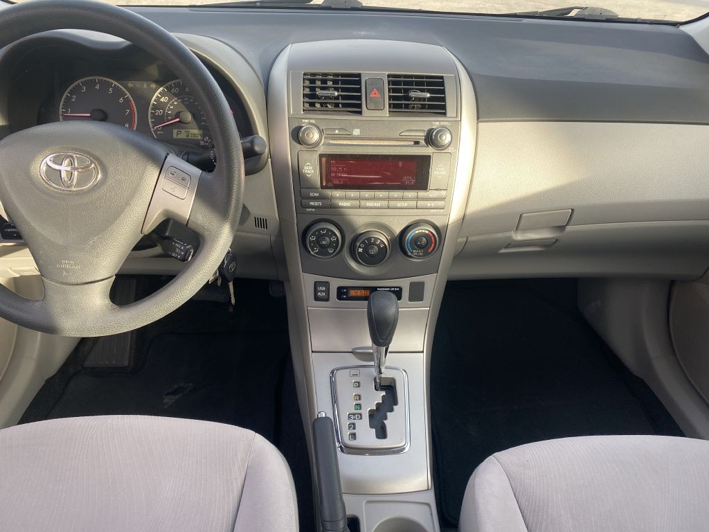 2011 Toyota Corolla Image 7