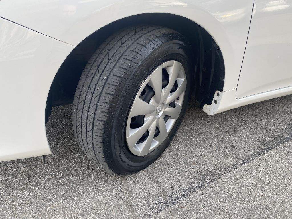 2011 Toyota Corolla Image 10