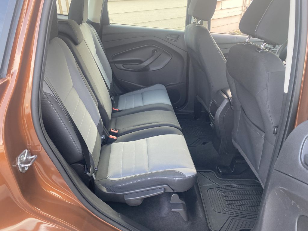 2017 Ford Escape Image 16