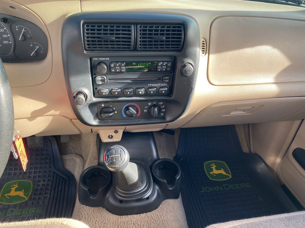 2002 Ford Ranger Image 8