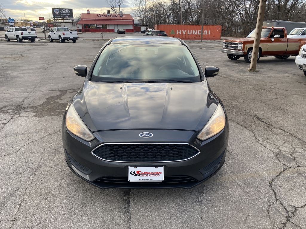 2017 Ford Focus Image 2