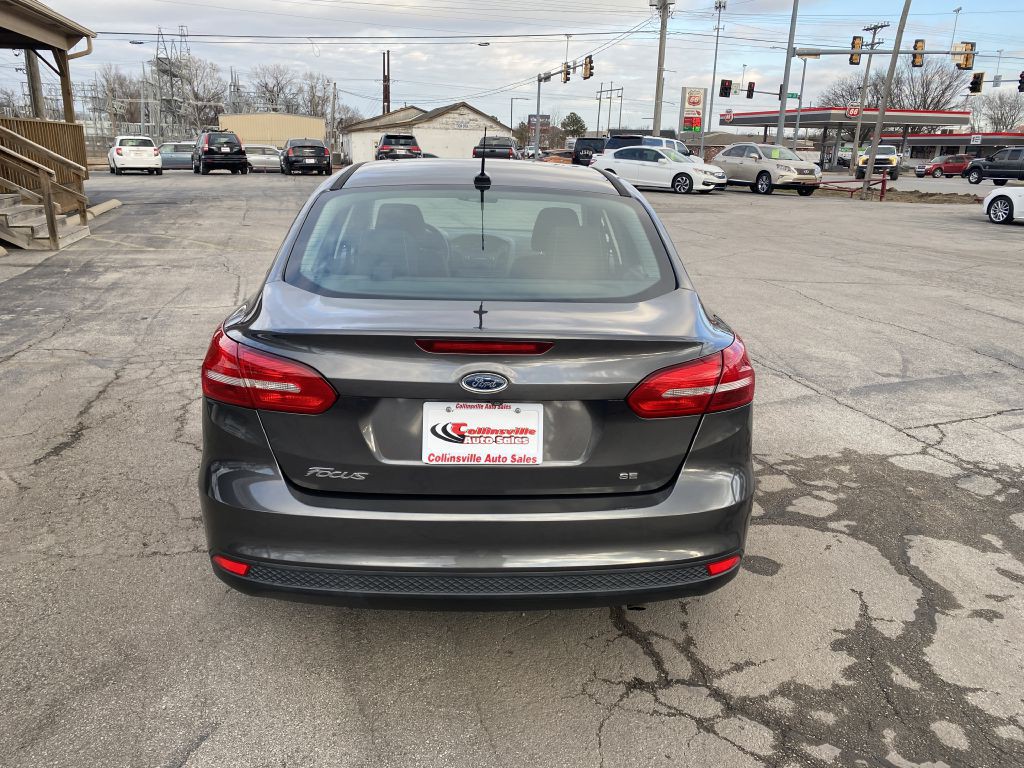 2017 Ford Focus Image 4