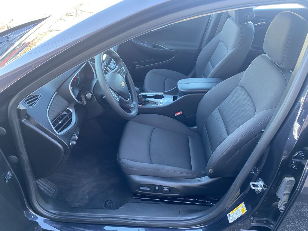 2023 Chevrolet Malibu Image 9