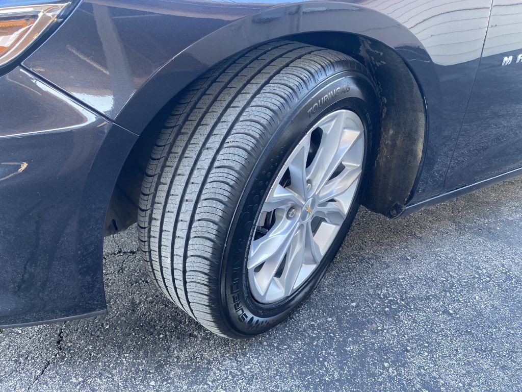 2023 Chevrolet Malibu Image 12