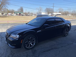 Image for 2018 Chrysler 300 Touring ID: 7189659