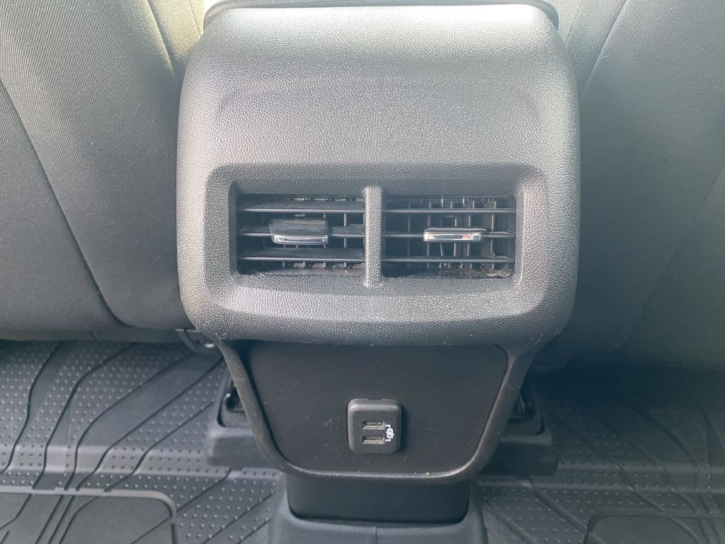 2023 Chevrolet Equinox Image 7