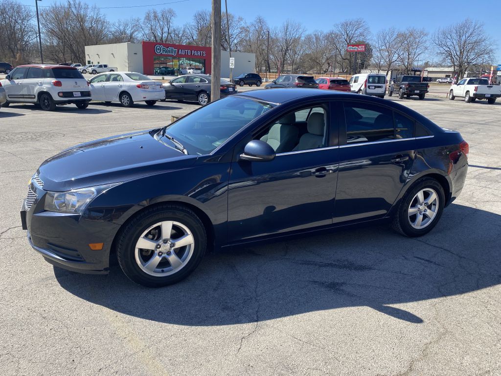 2014 Chevrolet Cruze Image 3