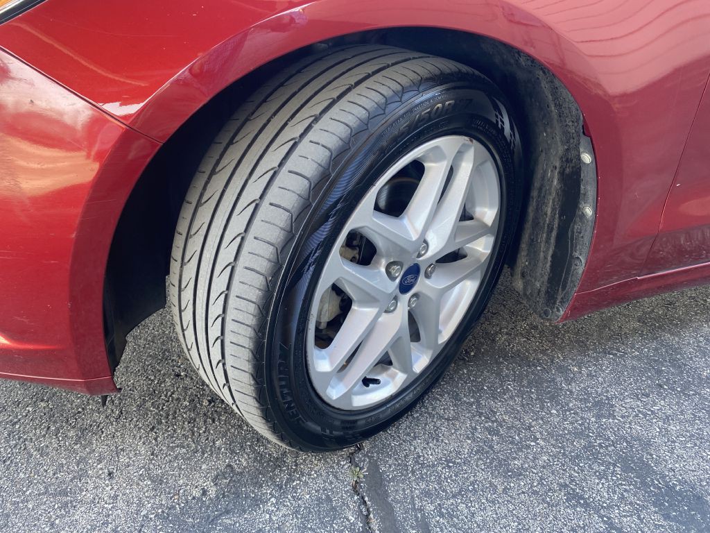 2014 Ford Fusion Image 10