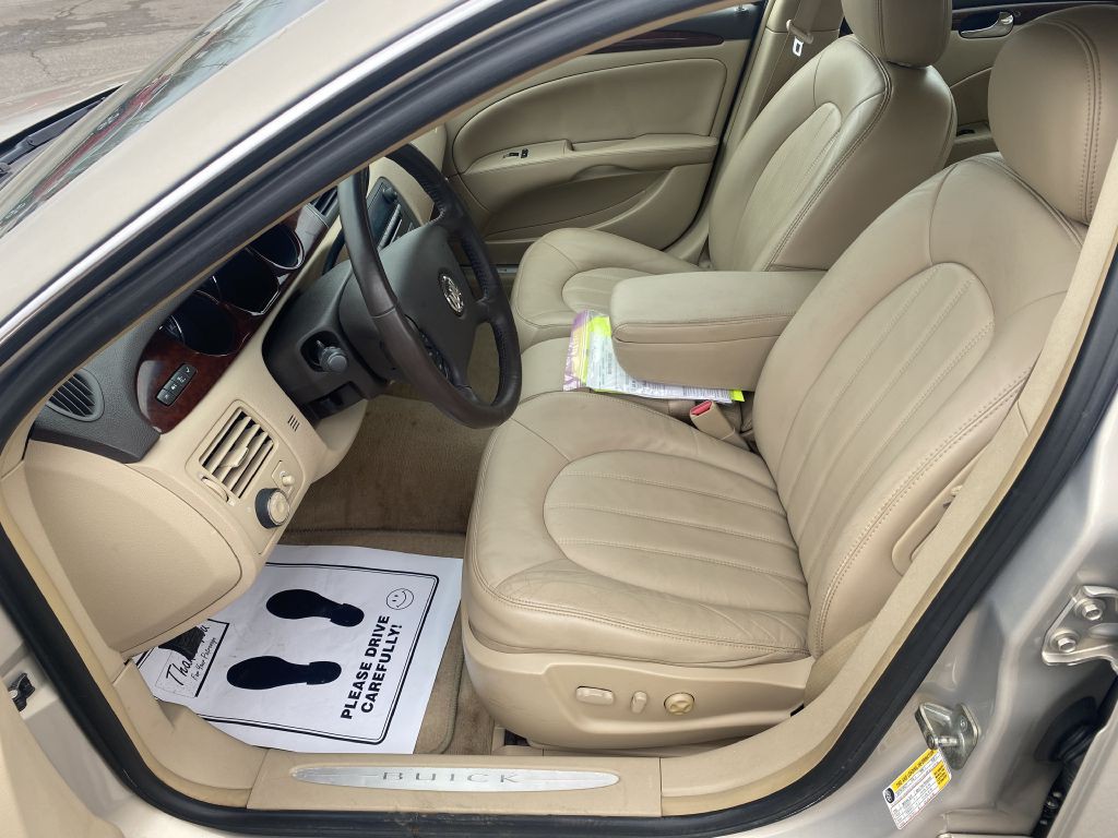 2008 Buick Lucerne Image 9