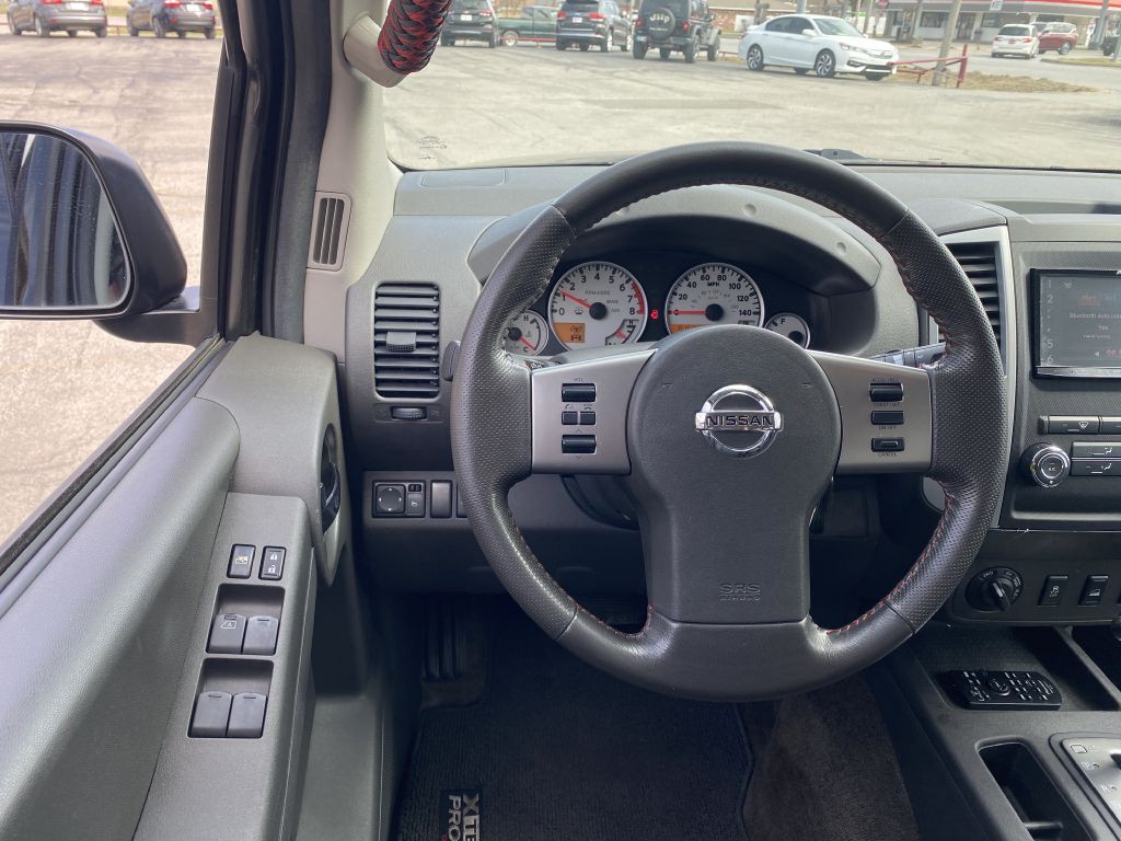 2012 Nissan Xterra Image 8