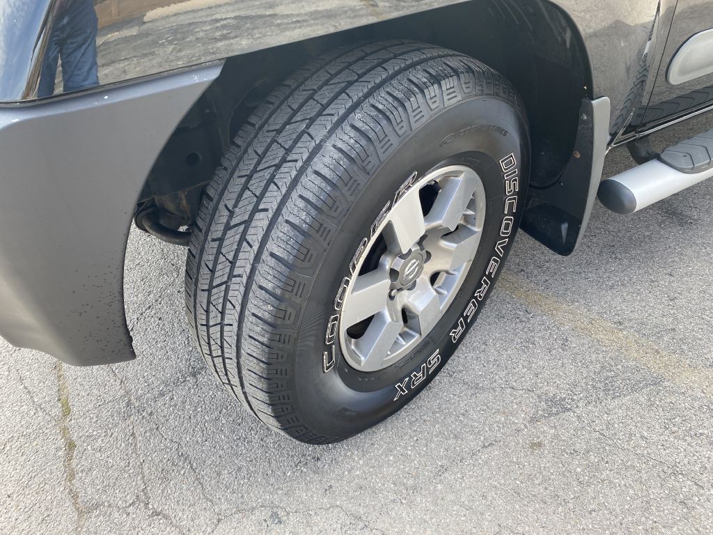 2012 Nissan Xterra Image 12