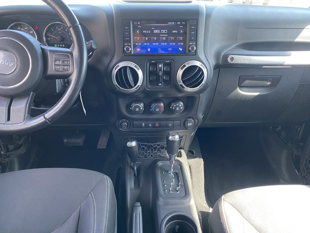 2015 Jeep Wrangler Unlimited Image 8