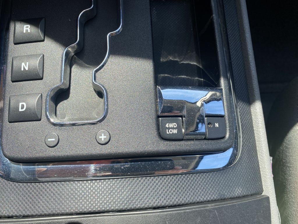 2006 Jeep Grand Cherokee Image 12