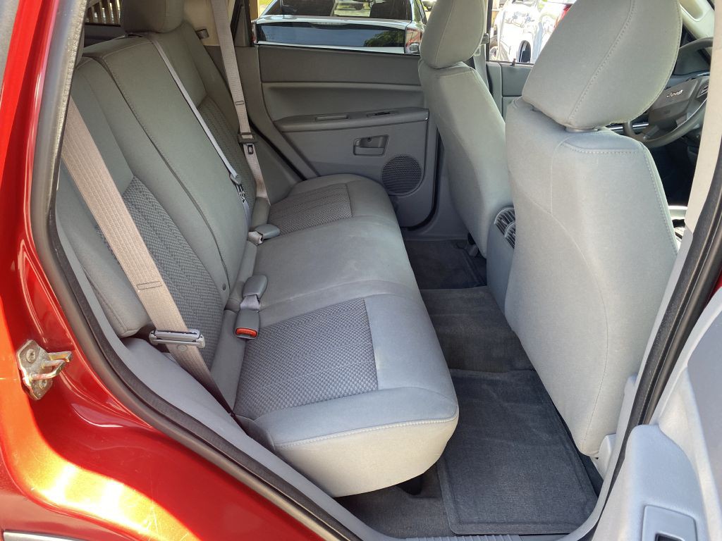 2006 Jeep Grand Cherokee Image 17