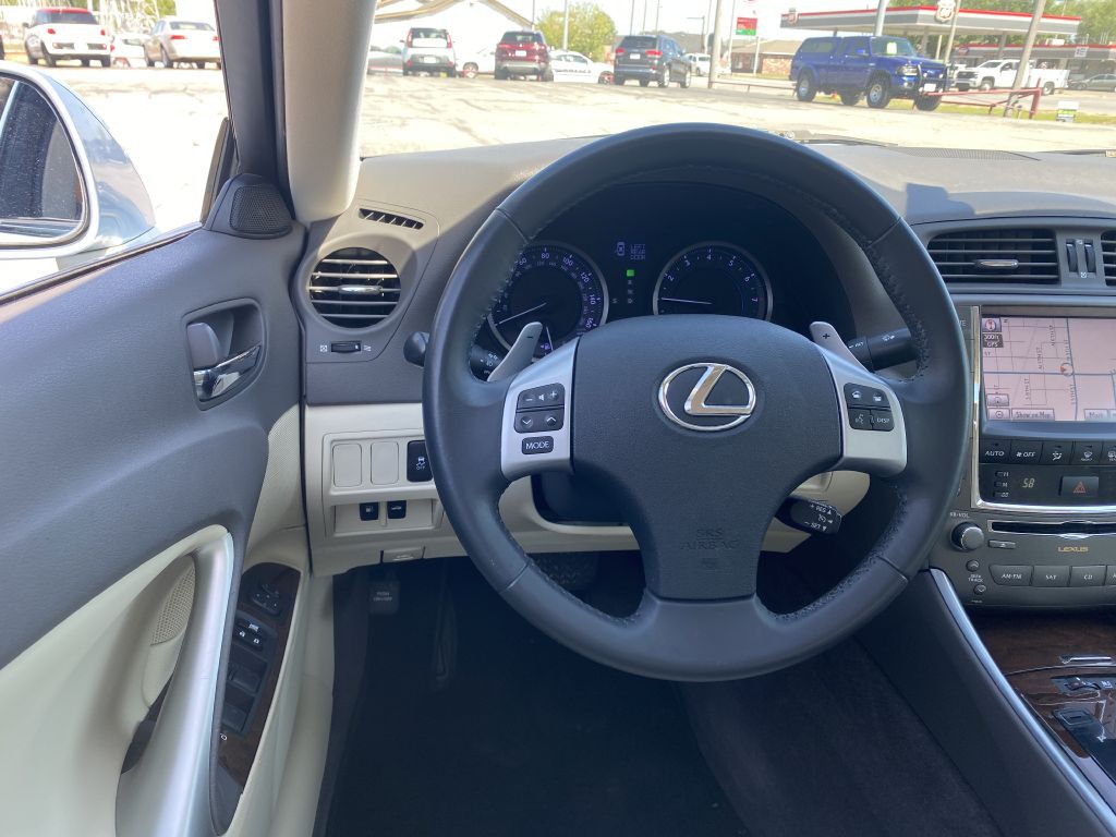 2012 Lexus IS Image 6