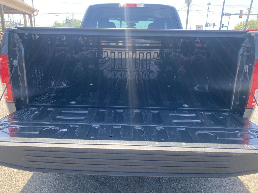 2016 Ford F-150 Image 5