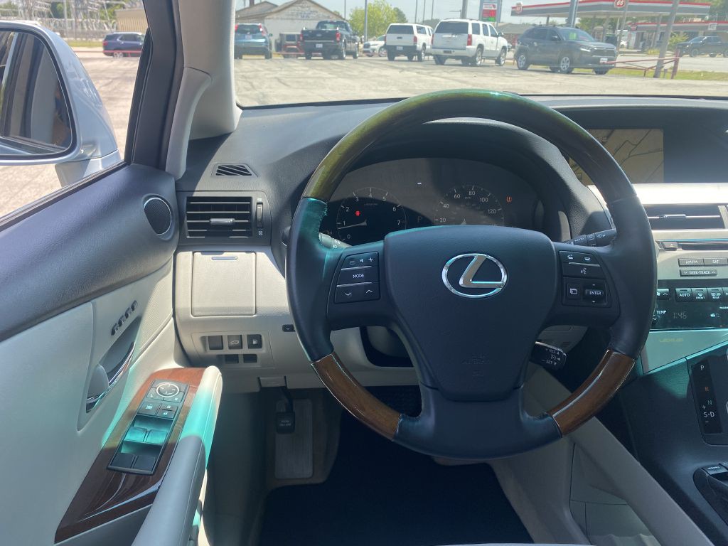 2010 Lexus RX Image 9