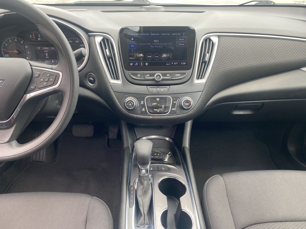 2021 Chevrolet Malibu Image 7