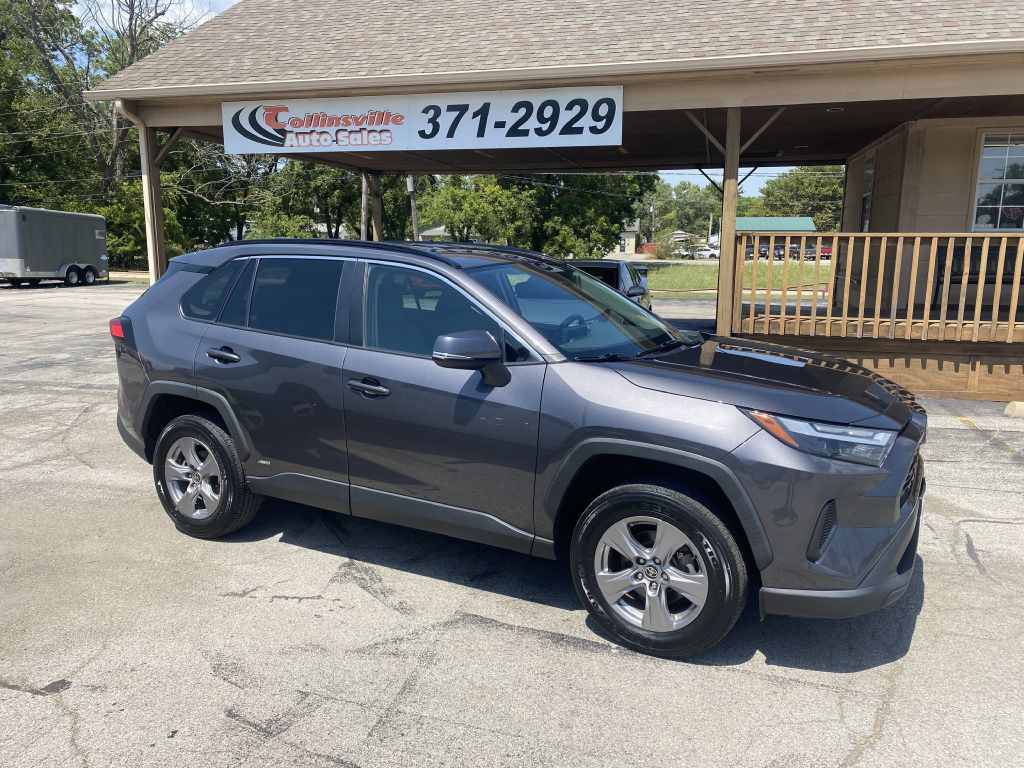 2022 Toyota Rav4 Image 1