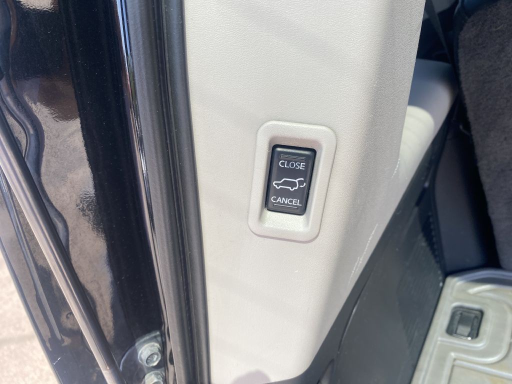 2008 Nissan Armada Image 6