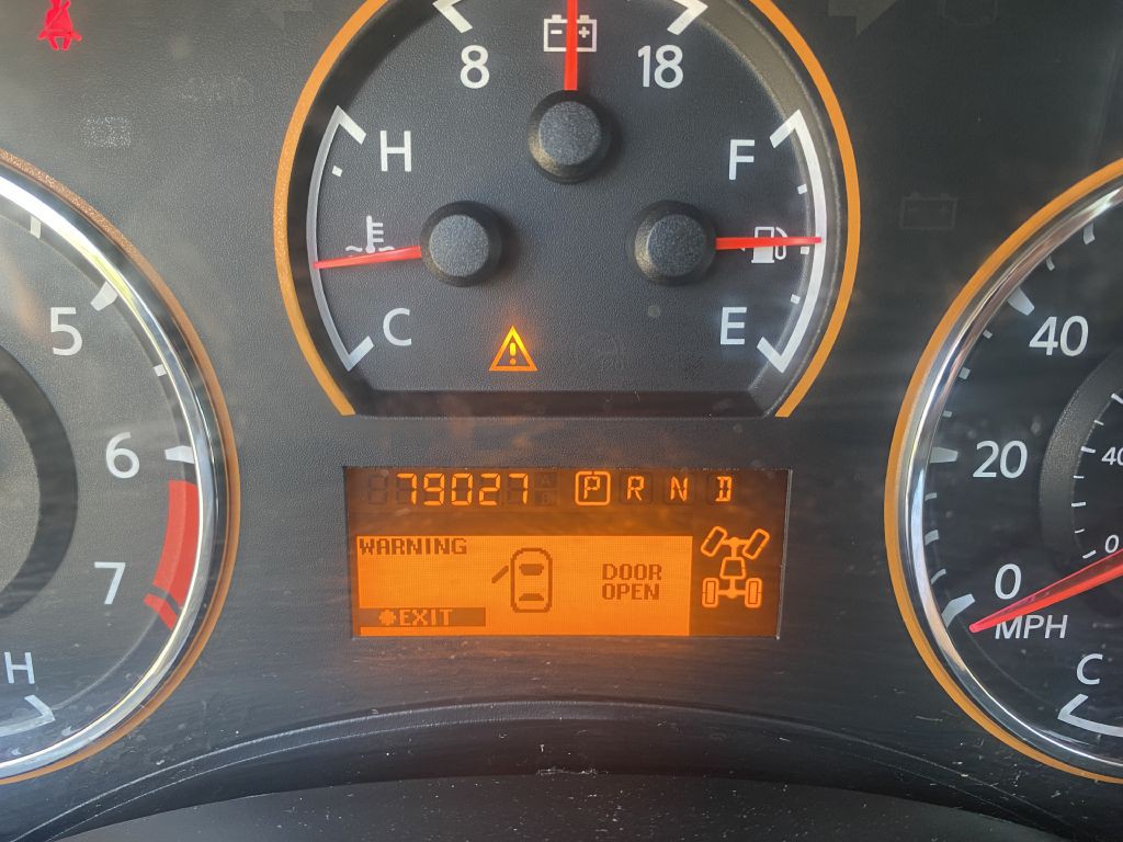2008 Nissan Armada Image 13